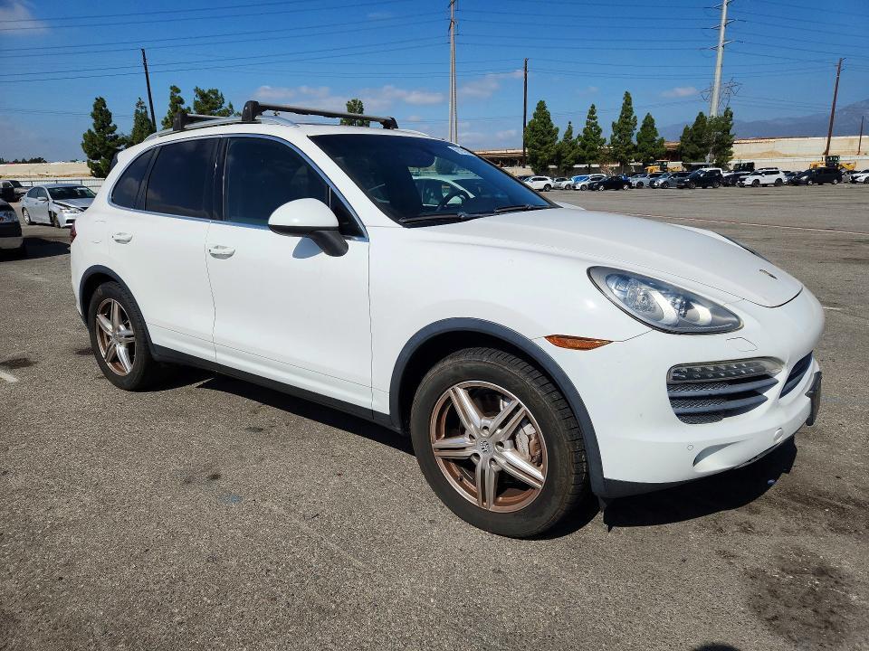 2014 Porsche Cayenne S
