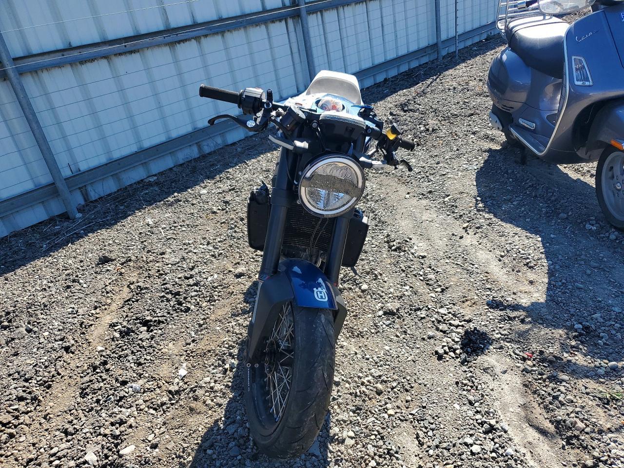 2020 Husqvarna Vitpilen 701