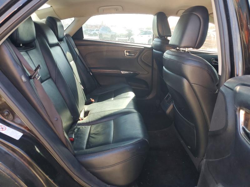 2013 Toyota Avalon XLE