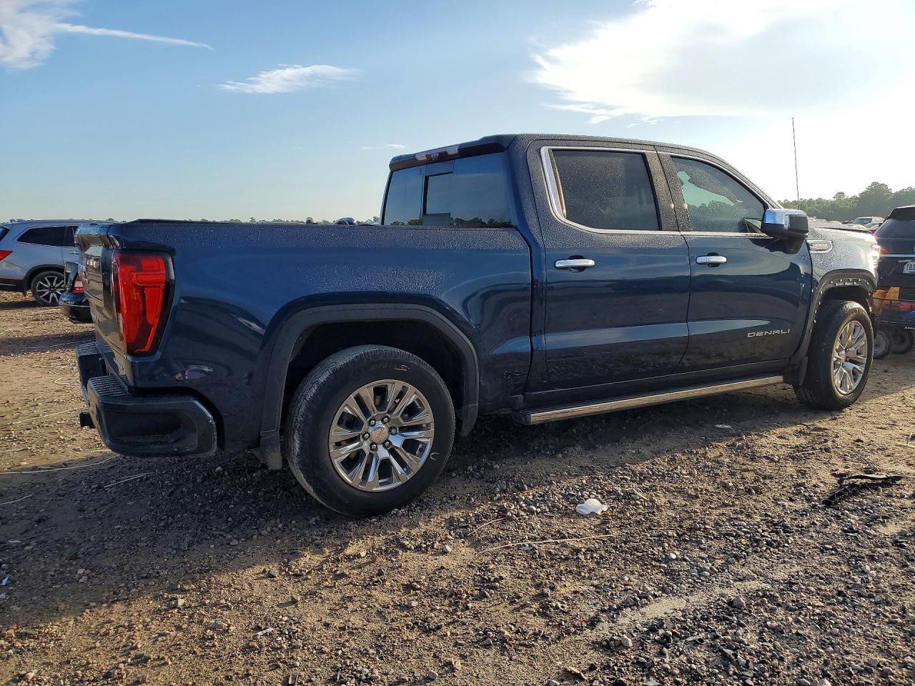 2022 GMC Sierra C1500 Denali
