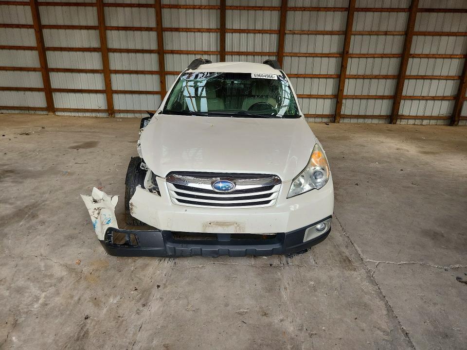 2011 Subaru Outback 2.5i Premium