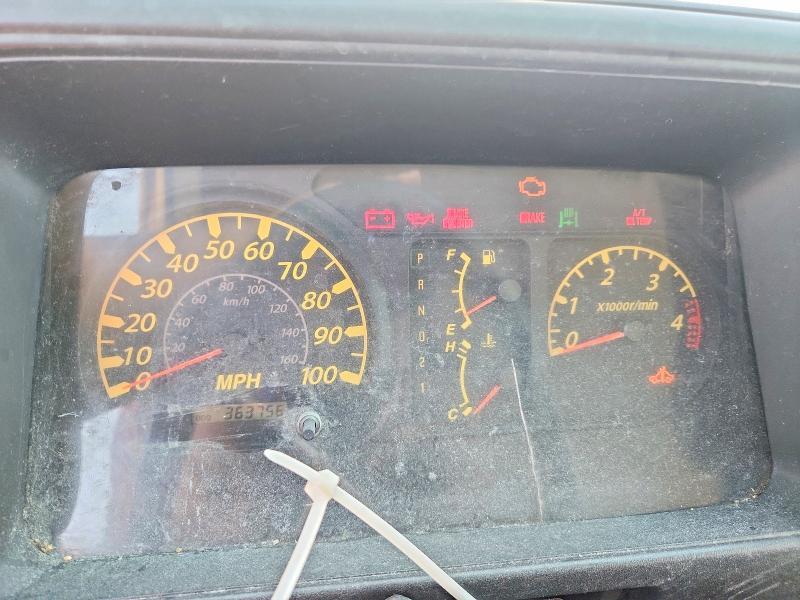 2006 Isuzu NPR BOX Truck