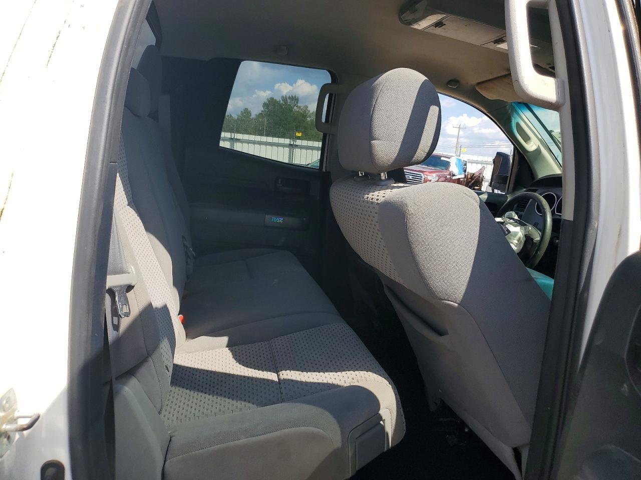 2013 Toyota Tundra Double Cab SR5