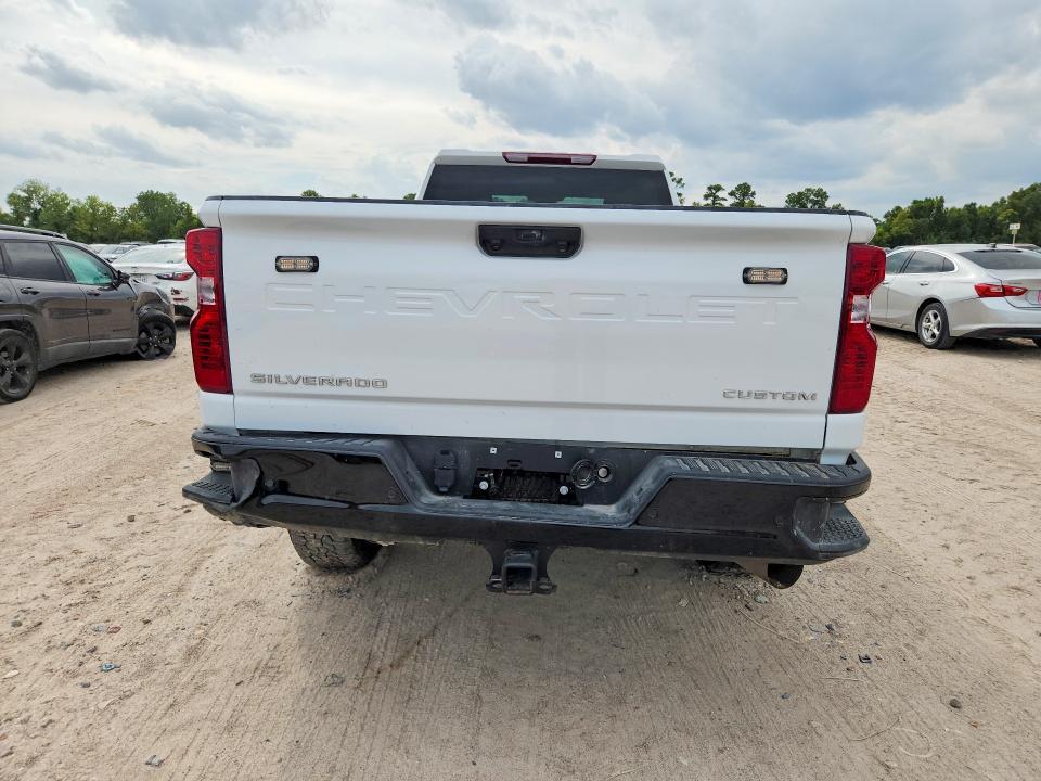 2026 Chevrolet Silverado K2500 Custom