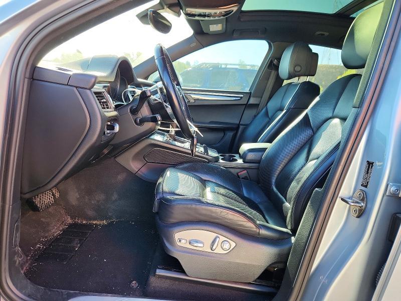2015 Porsche Macan S