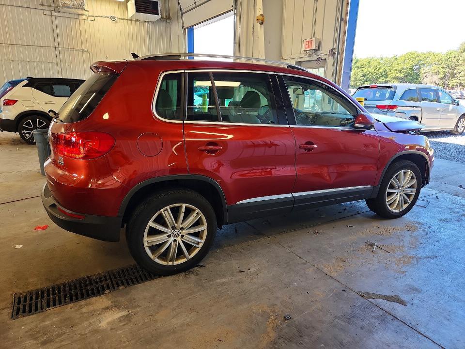 2016 Volkswagen Tiguan S