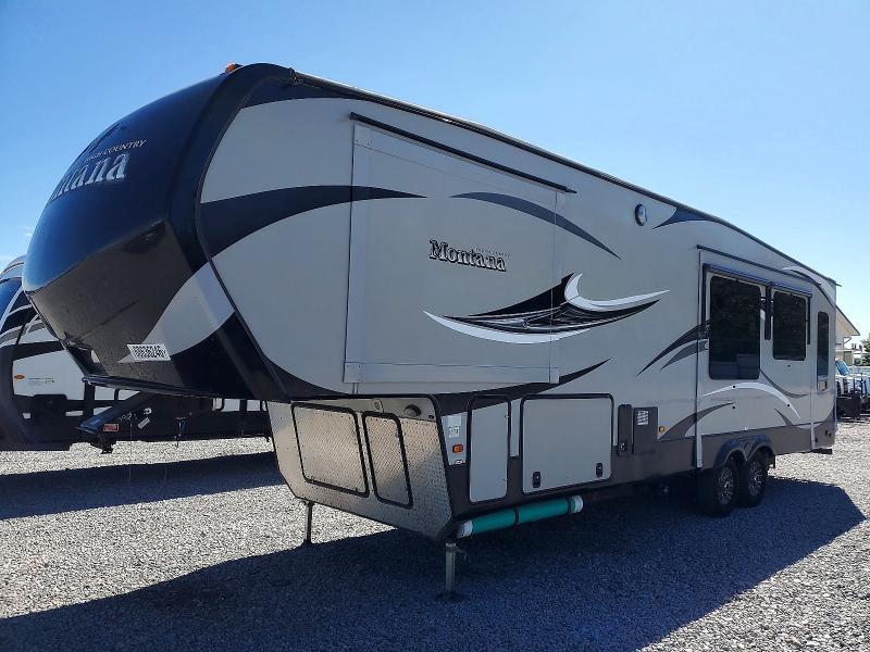 2015 Keystone Montana Camper