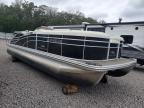 2016 Bennington Pontoon Boat