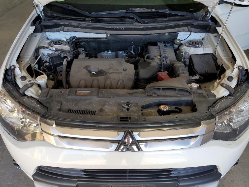 2015 Mitsubishi Outlander SE