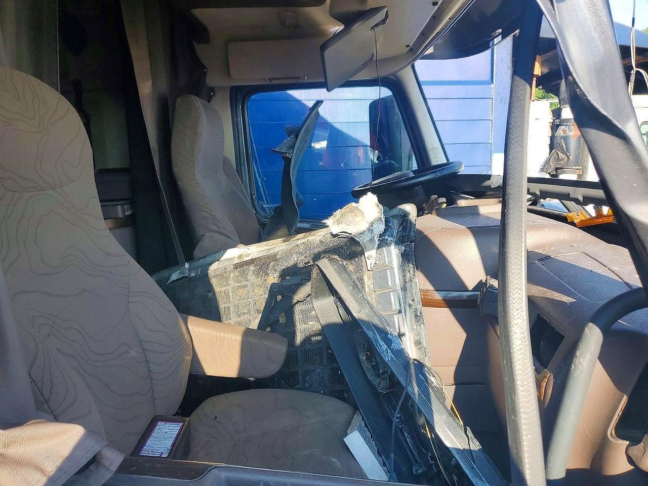 2015 Volvo VN VNL