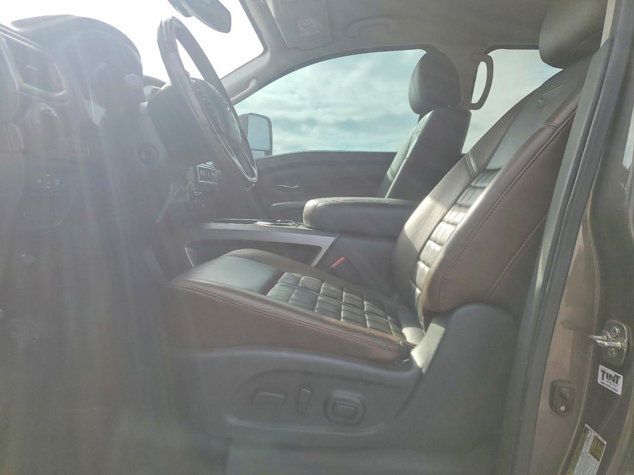 2016 Nissan Titan XD Platinum Reserve