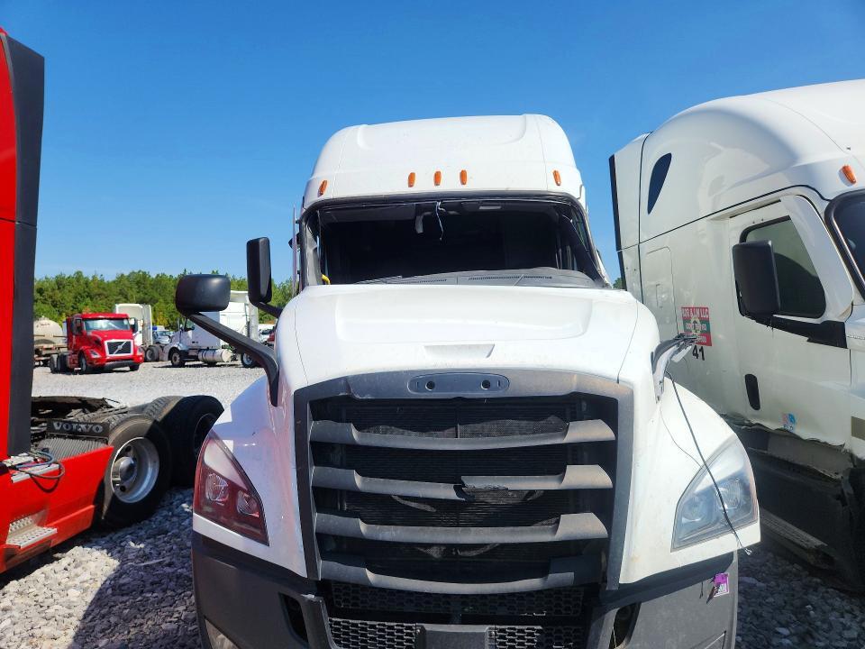 2026 Freightliner Cascadia 126 Semi Truck
