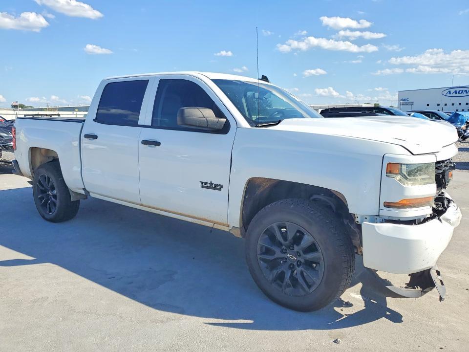 2018 Chevrolet Silverado C1500 Custom