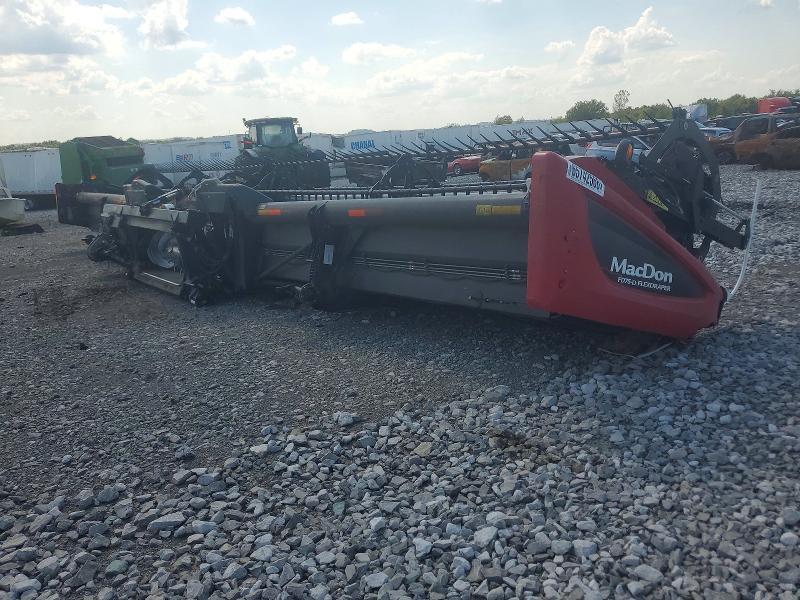 2014 Mac Don FD75 40-ROW Crop Head