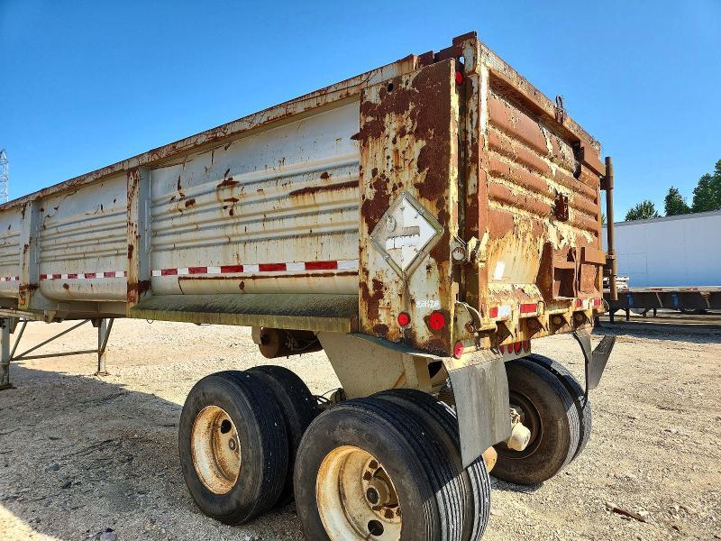 1996 Clements 1996 Clement Dumptailer
