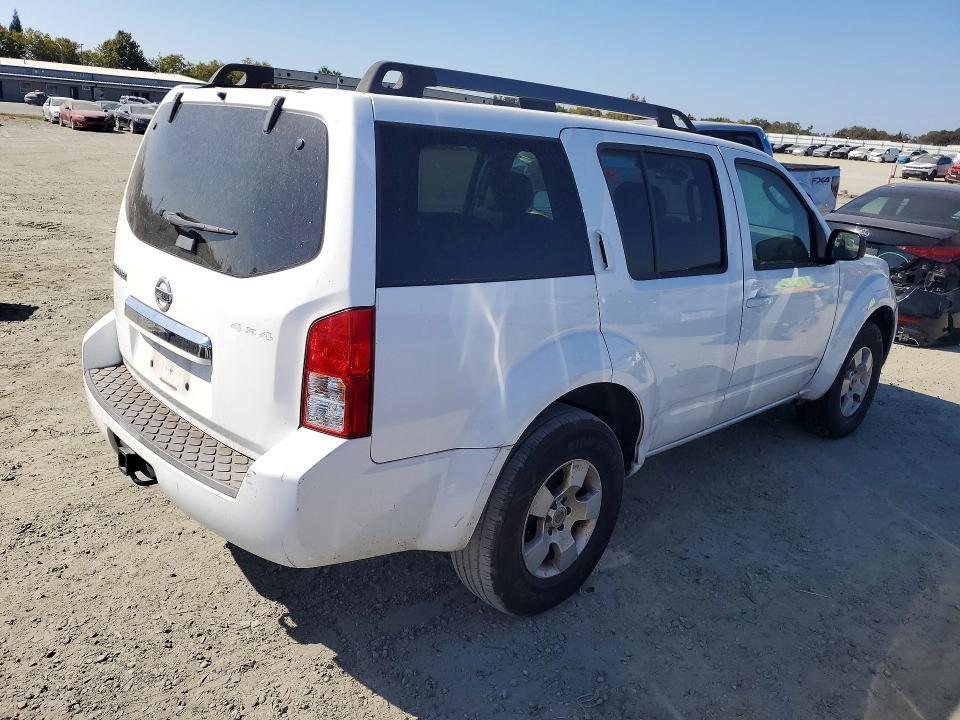 2009 Nissan Pathfinder S
