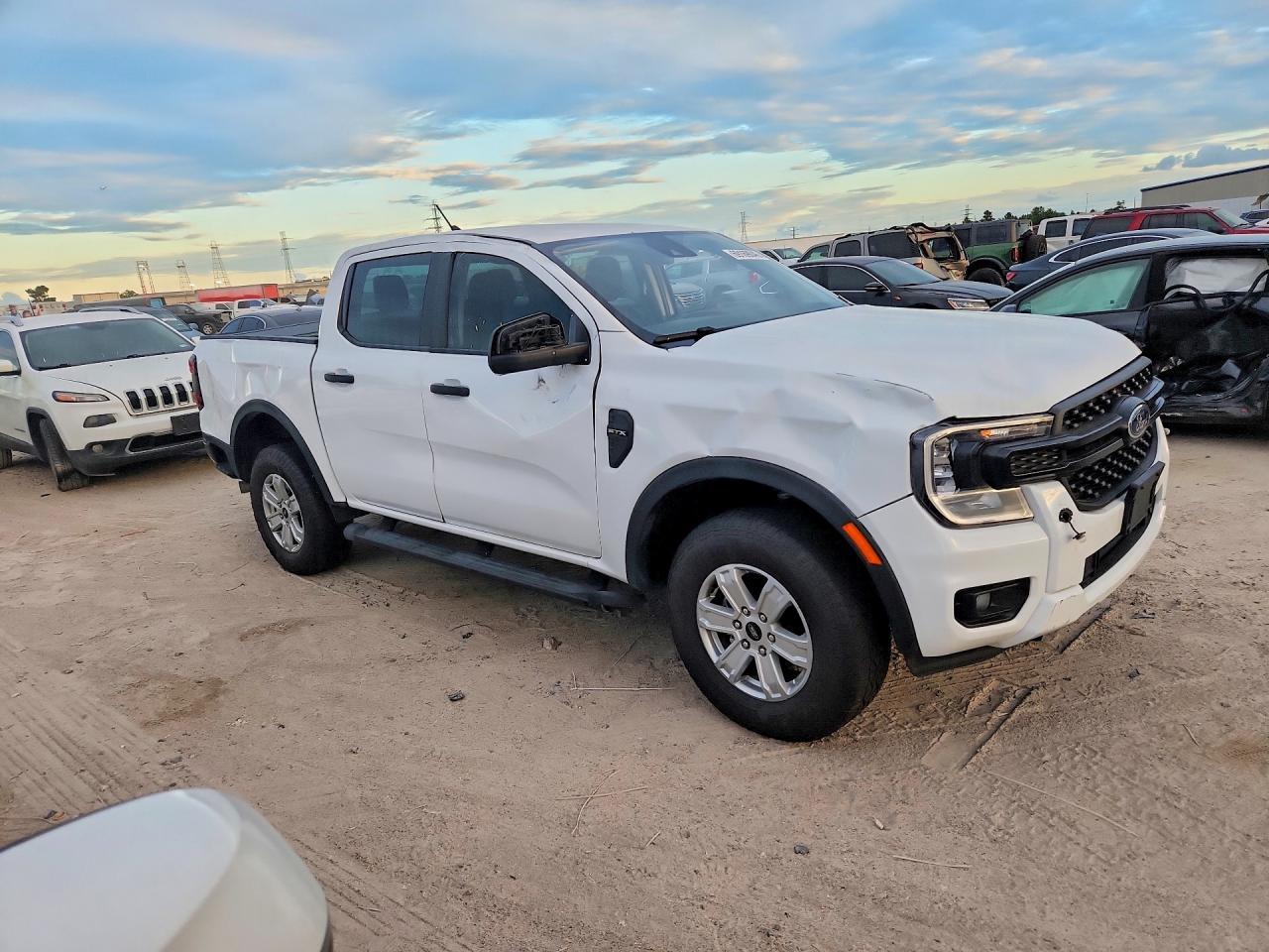 2025 Ford Ranger XL