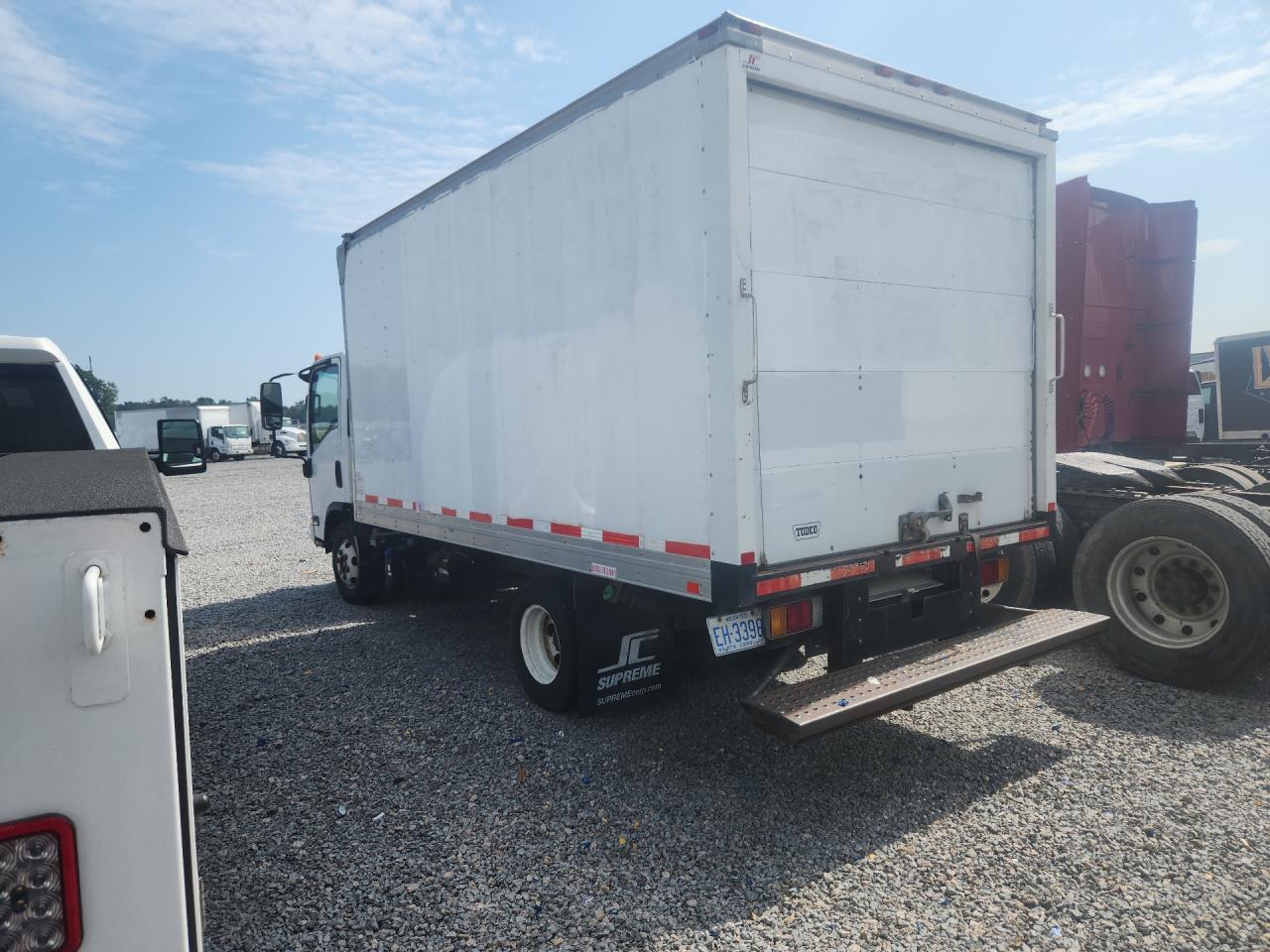 2013 Isuzu NPR HD BOX Truck