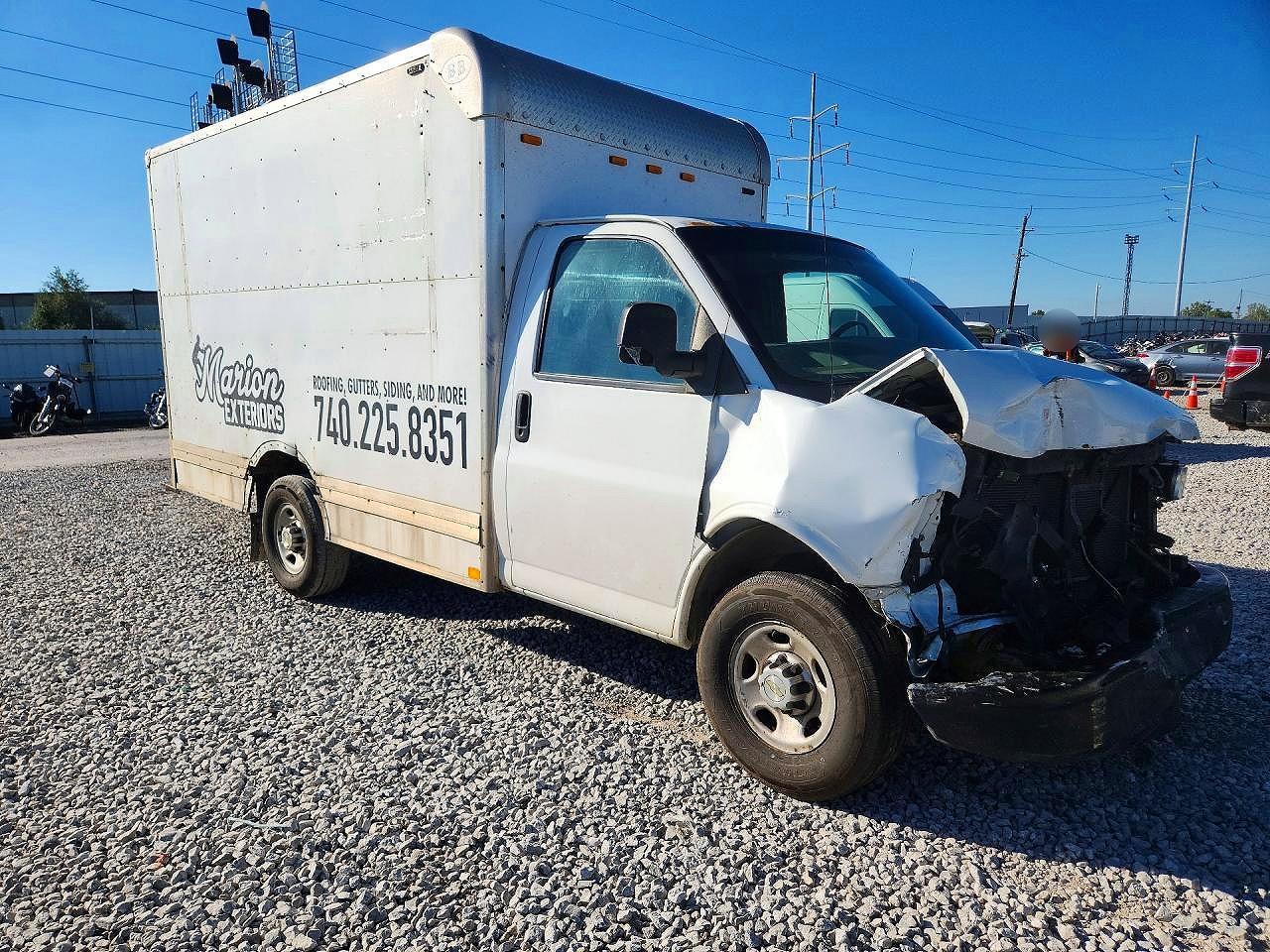 2013 Chevrolet Express  BOX Truck