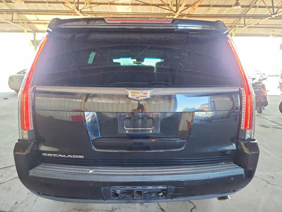 2017 Cadillac Escalade Platinum