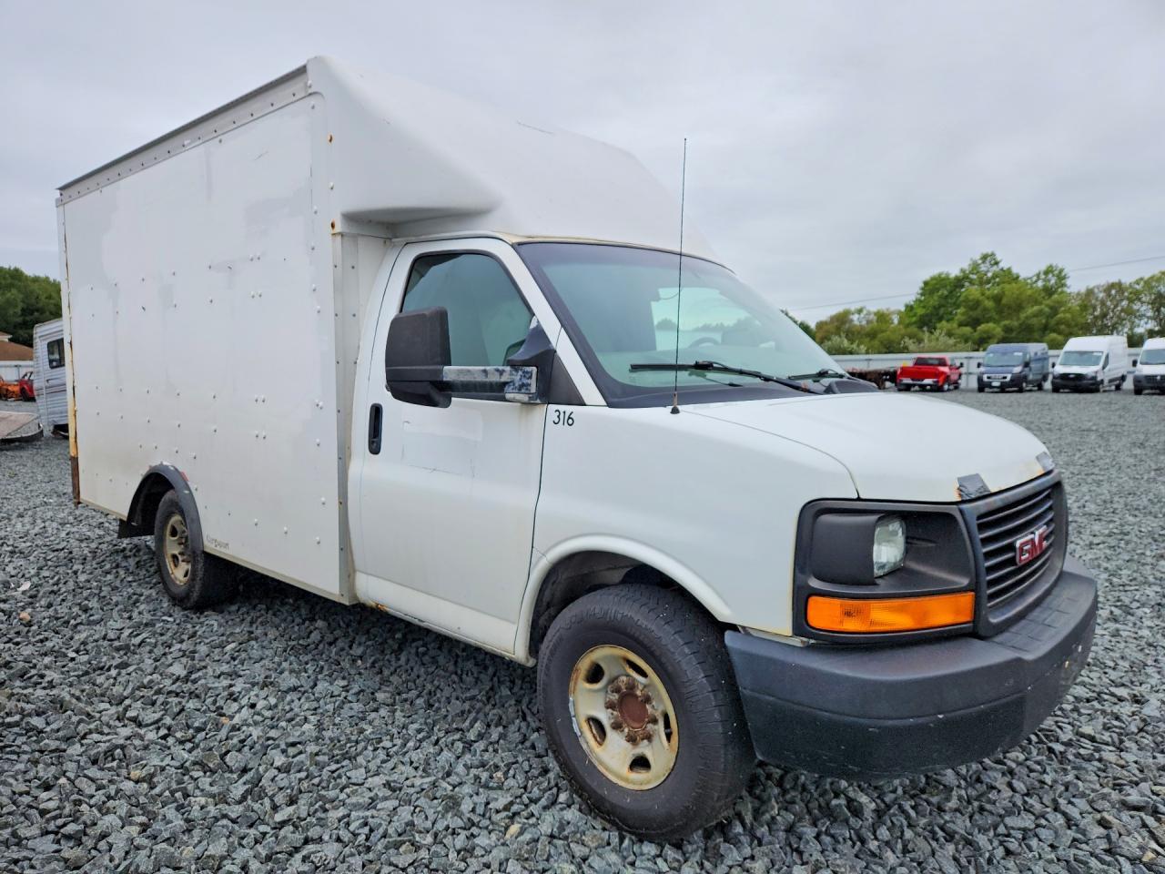 2014 GMC Savana Delivery Truck
