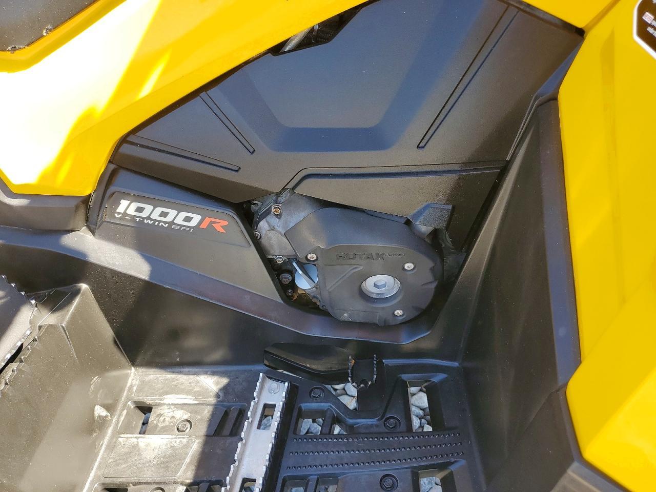 2021 Can-Am Outlander X MR 1000R