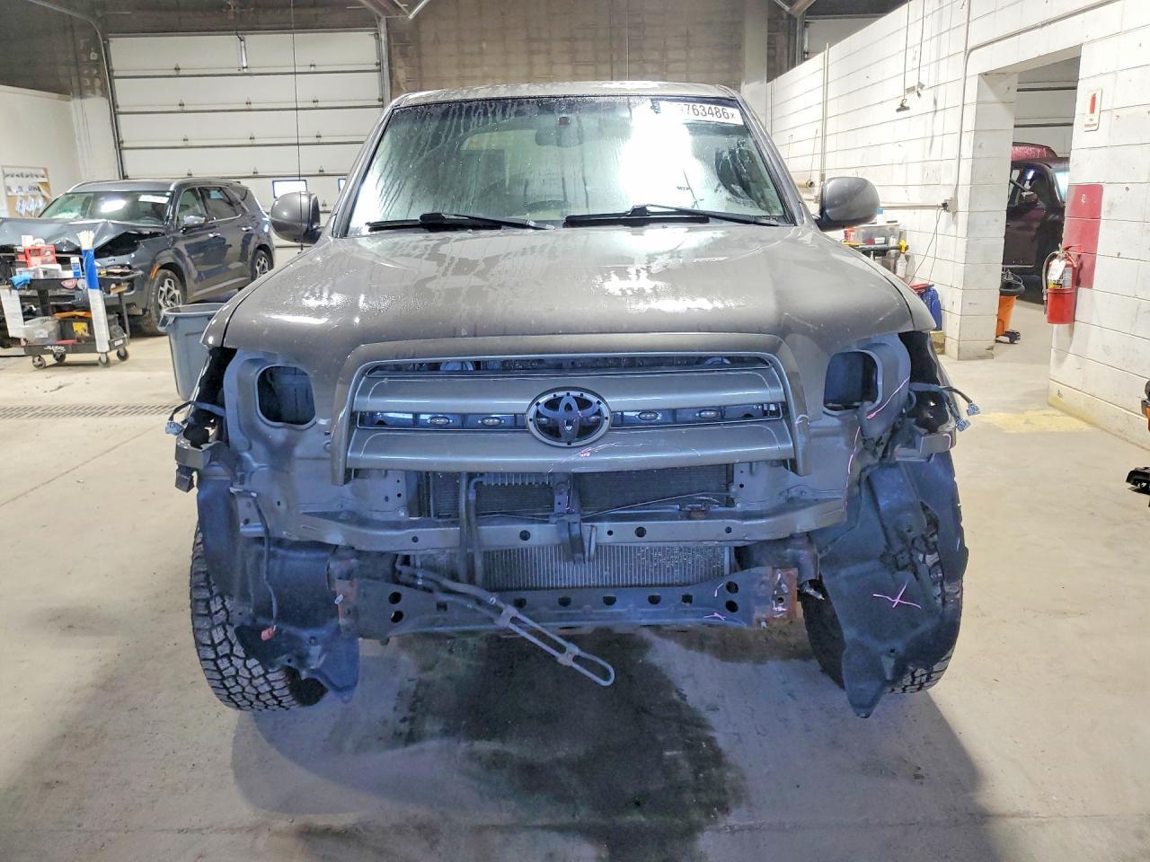 2004 Toyota Tundra Limited