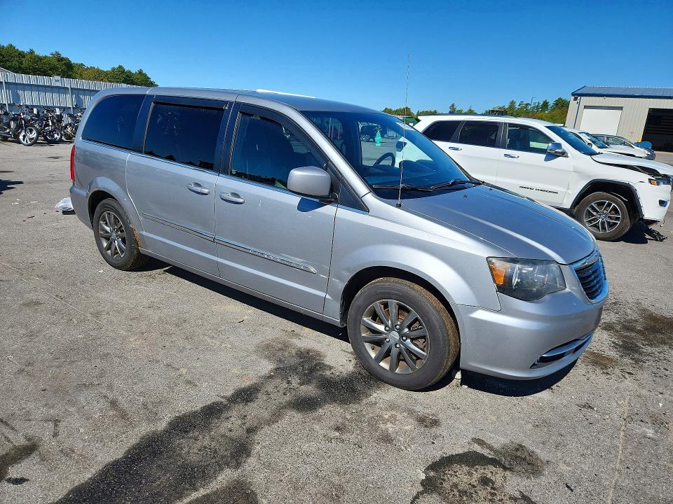 2014 Chrysler Town & Country S