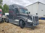 2016 Freightliner Cascadia 125 Semi Truck