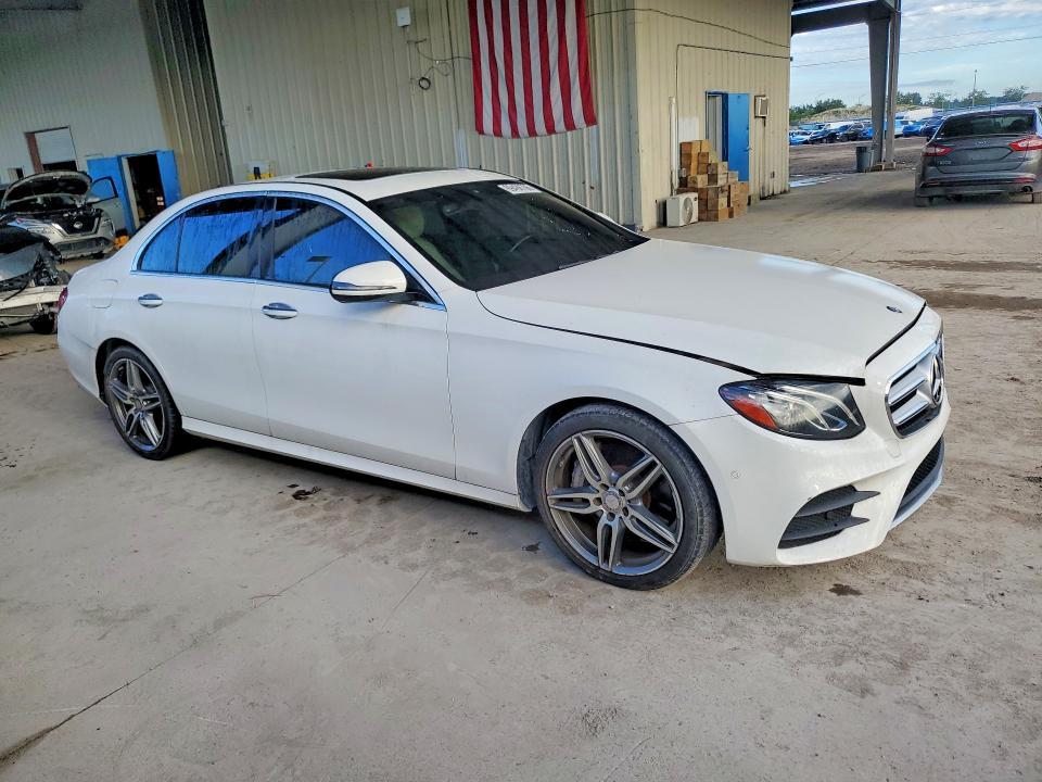 2017 Mercedes-Benz E 300