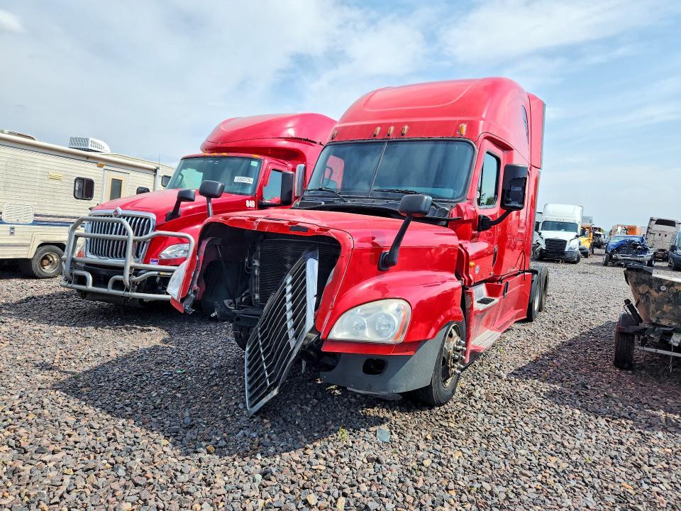 2016 Freightliner Cascadia 125 Semi Truck