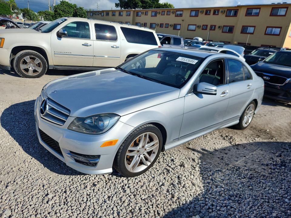 2013 Mercedes-Benz C 250