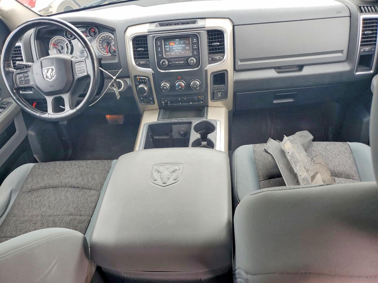 2014 Dodge RAM 1500 SLT