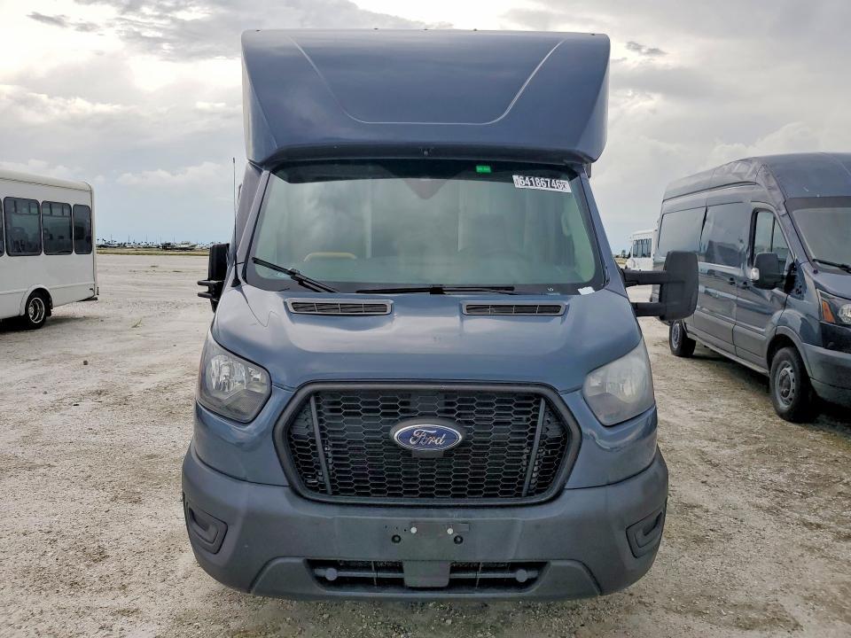 2021 Ford Transit Delivery Truck