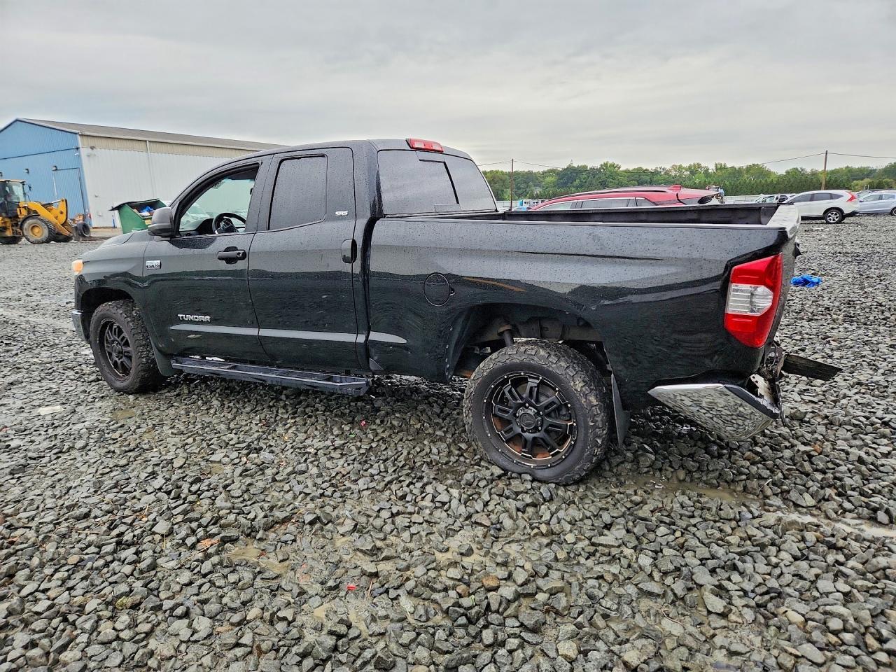 2014 Toyota Tundra SR5