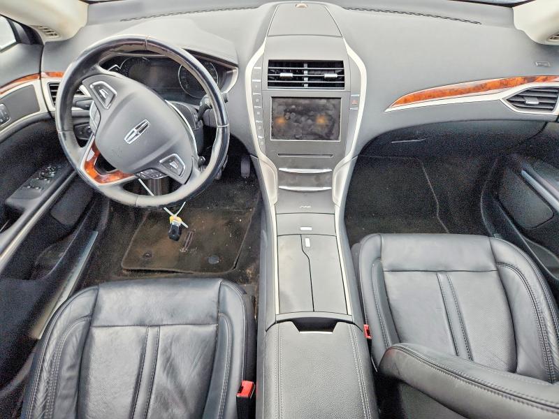 2016 Lincoln MKZ Select
