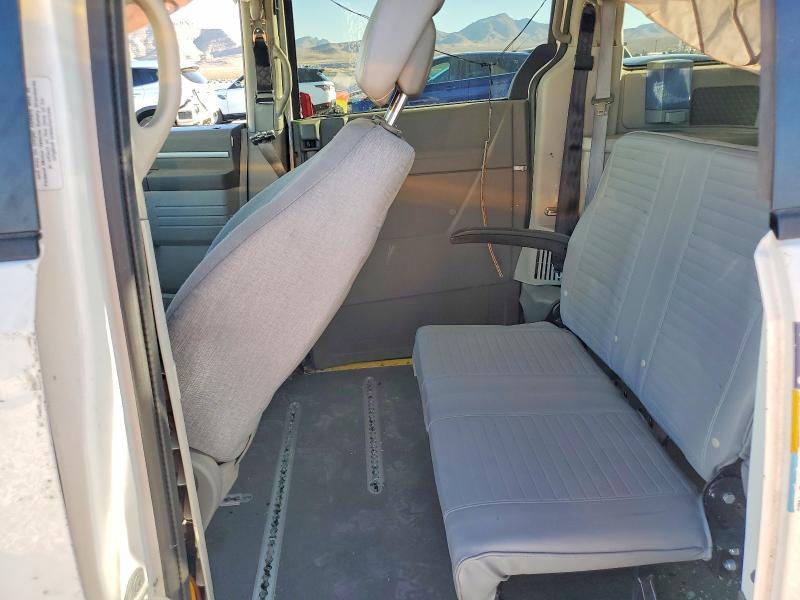 2010 Dodge Grand Caravan SE