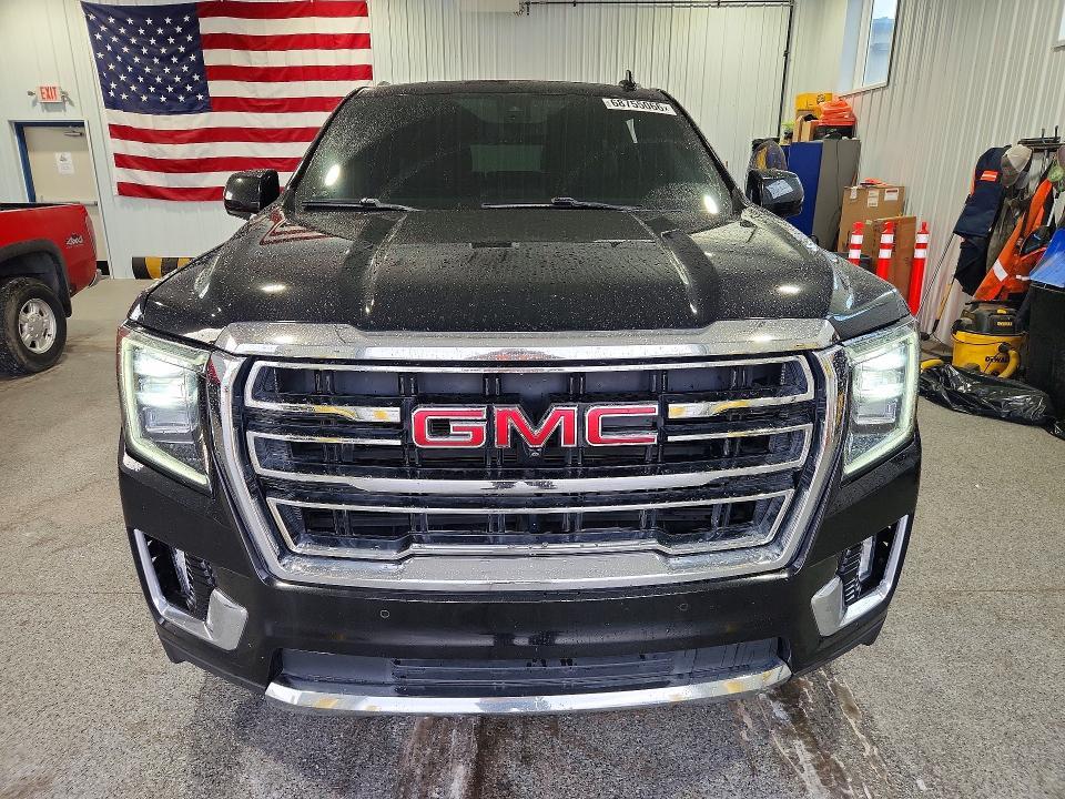 2021 GMC Yukon XL K1500 SLT