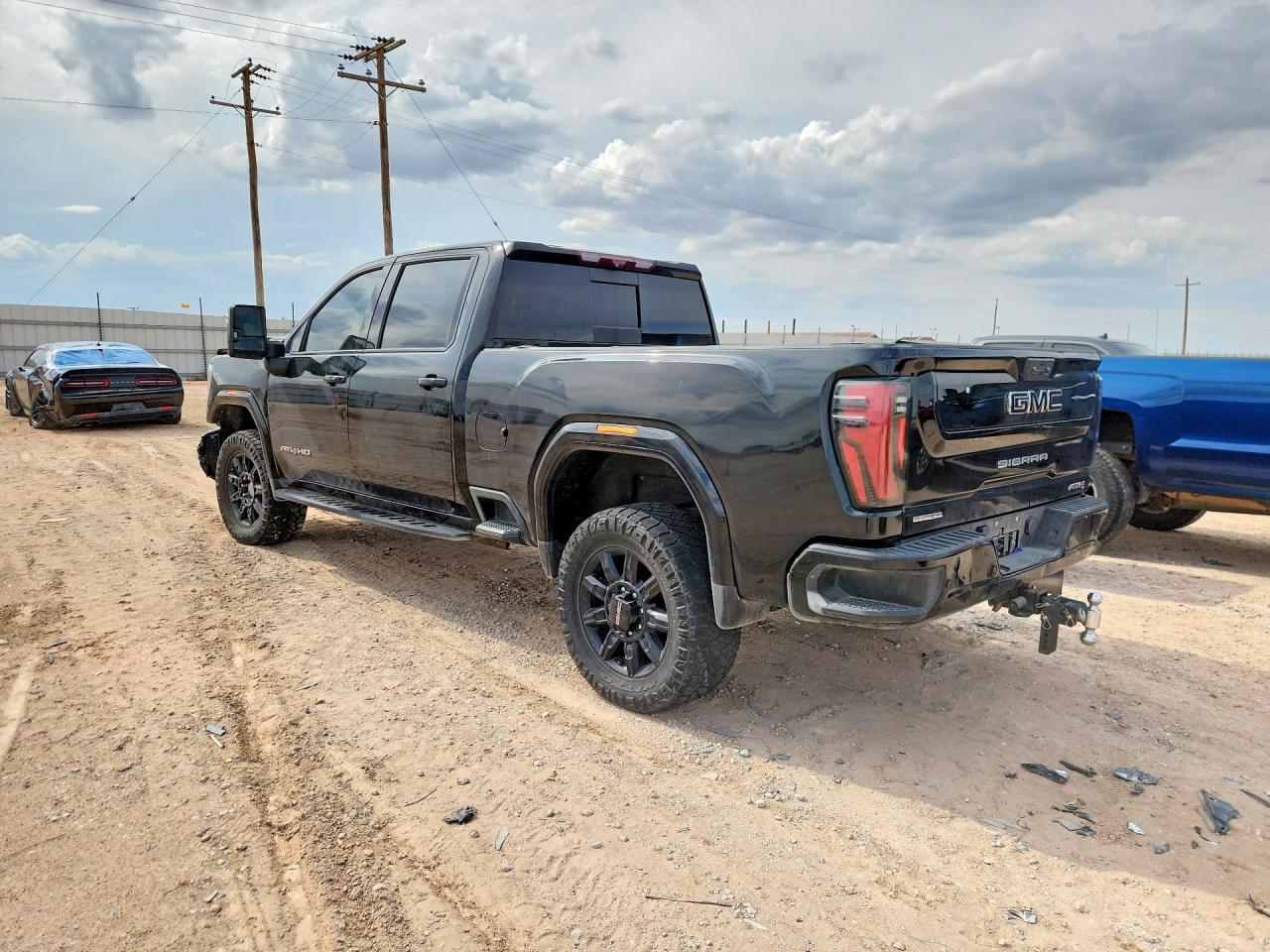 2024 GMC Sierra K2500 AT4
