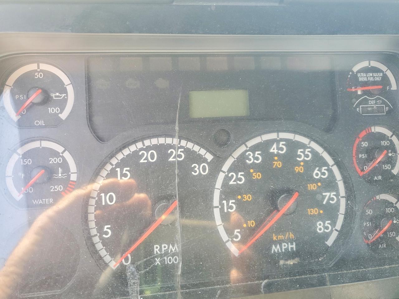 2013 Freightliner Cascadia 125