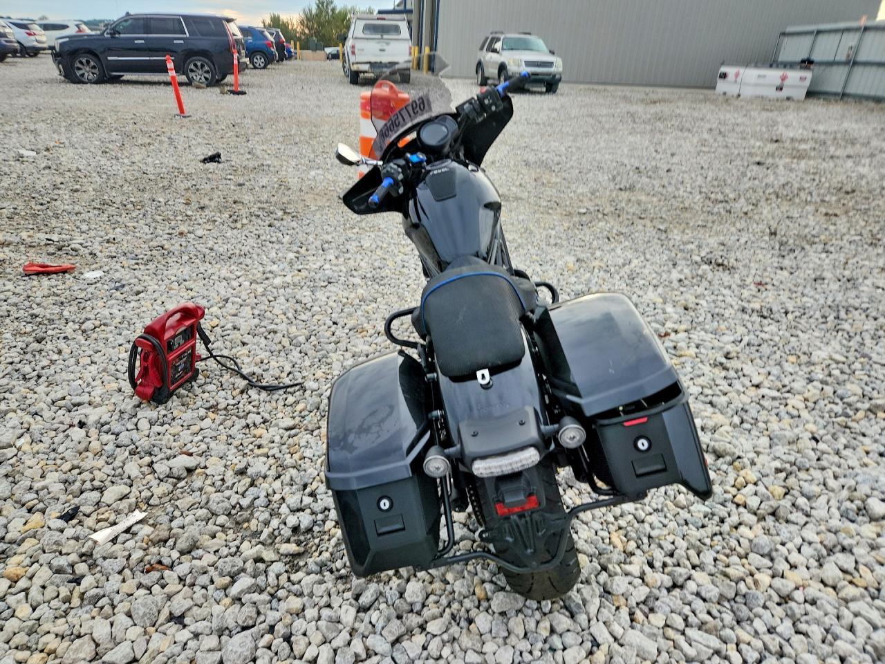 2023 Honda CMX1100 T