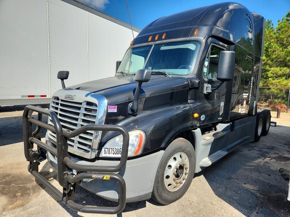 2014 Freightliner Cascadia 125