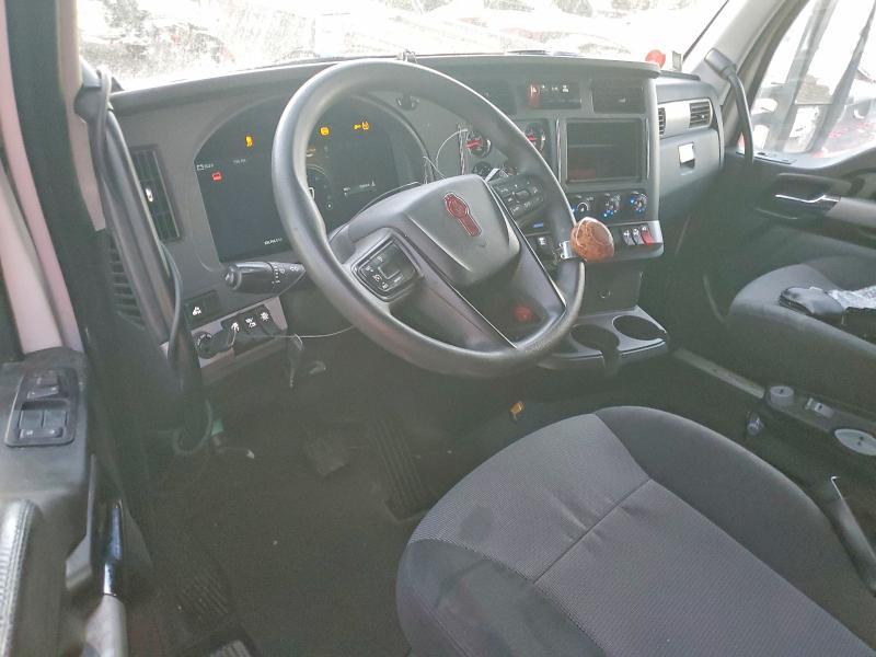 2024 Kenworth T680 Semi Truck