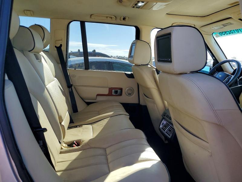 2005 Land Rover Range Rover HSE