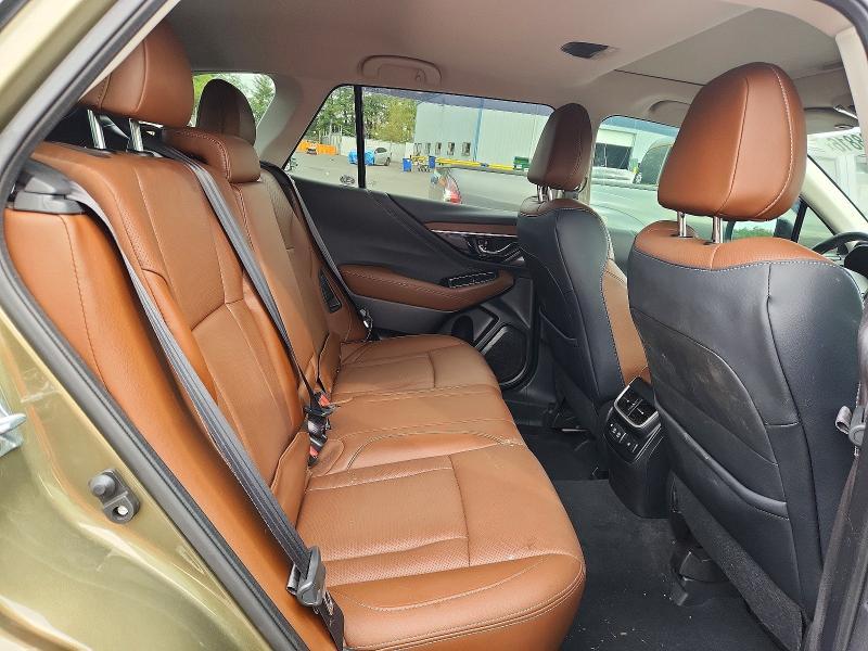 2022 Subaru Outback Touring