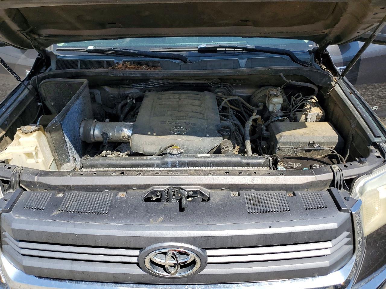 2015 Toyota Tundra SR5