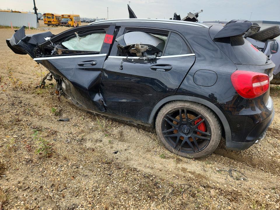 2015 Mercedes-Benz GLA 45 AMG