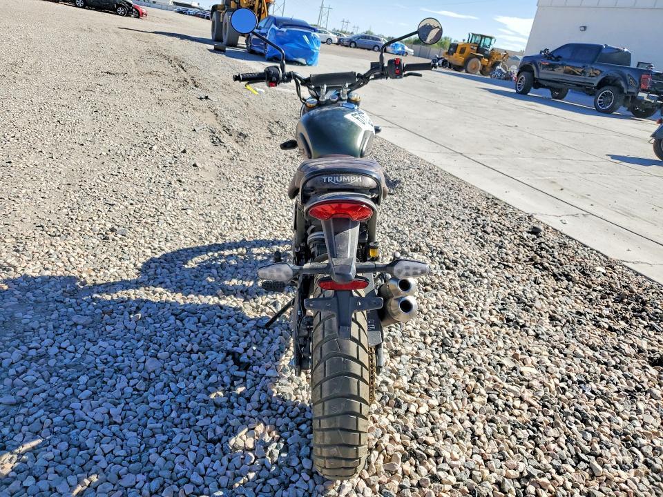 2024 Triumph Scrambler 400 X