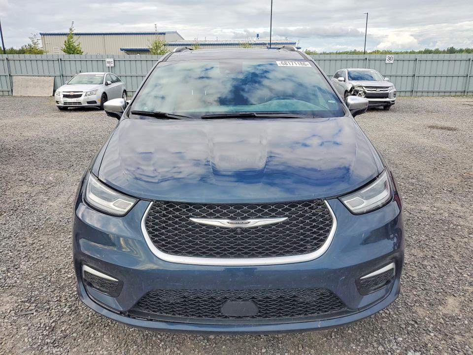 2023 Chrysler Pacifica Hybrid Pinnacle