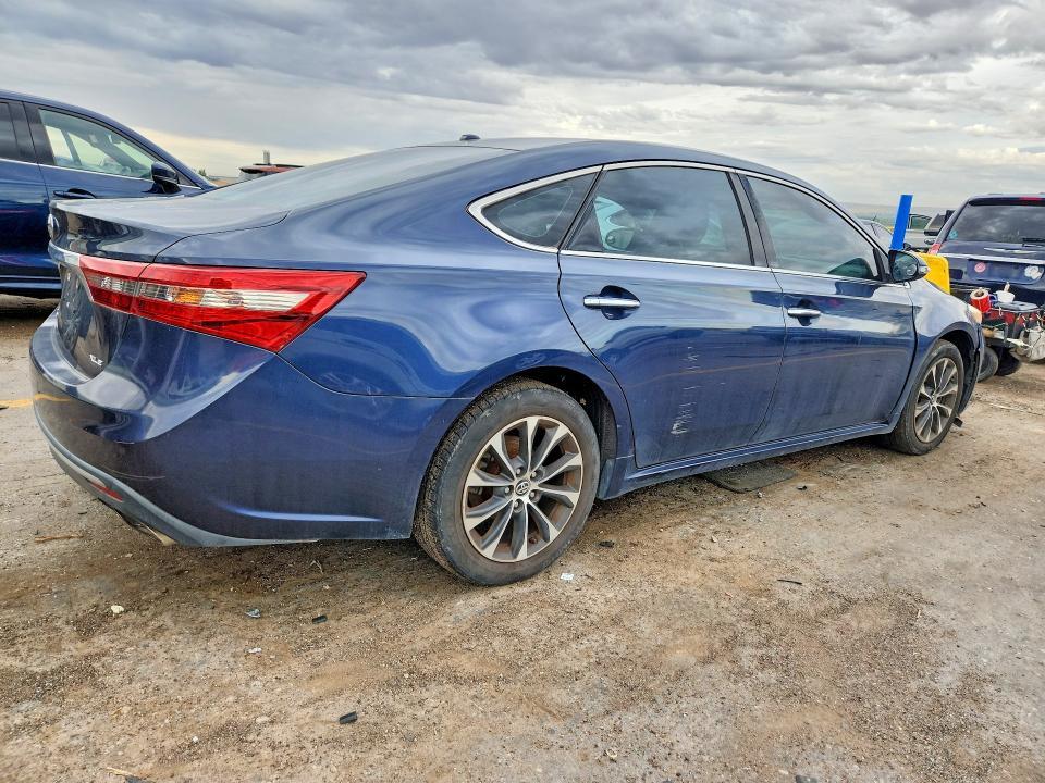2016 Toyota Avalon XLE